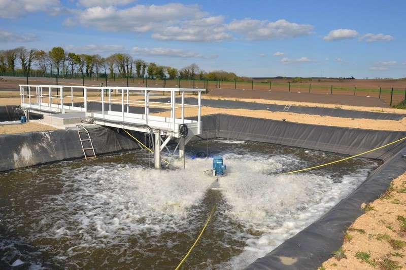 Micro-station pour le traitement de jus de lixiviat d’algues et de déchets verts